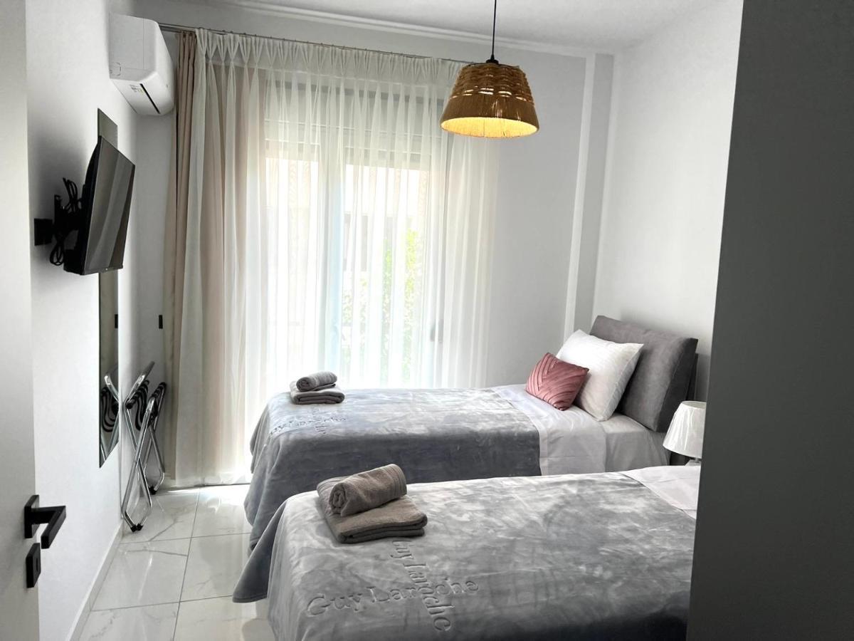 Athens White Apartments Ngoại thất bức ảnh